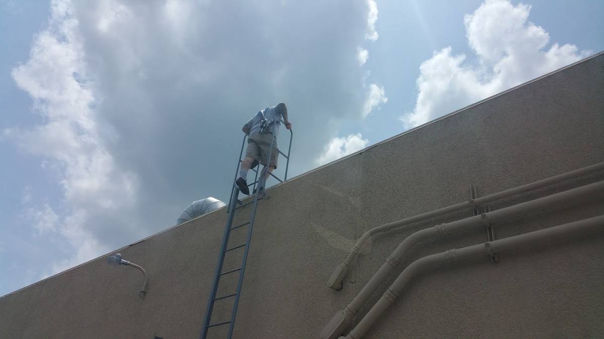 Equipment installation and rigging — Austin, TX
