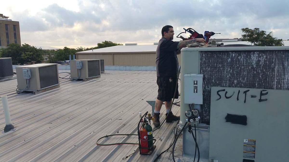 Commercial ventilation and rooftop equipment work — Austin, TX