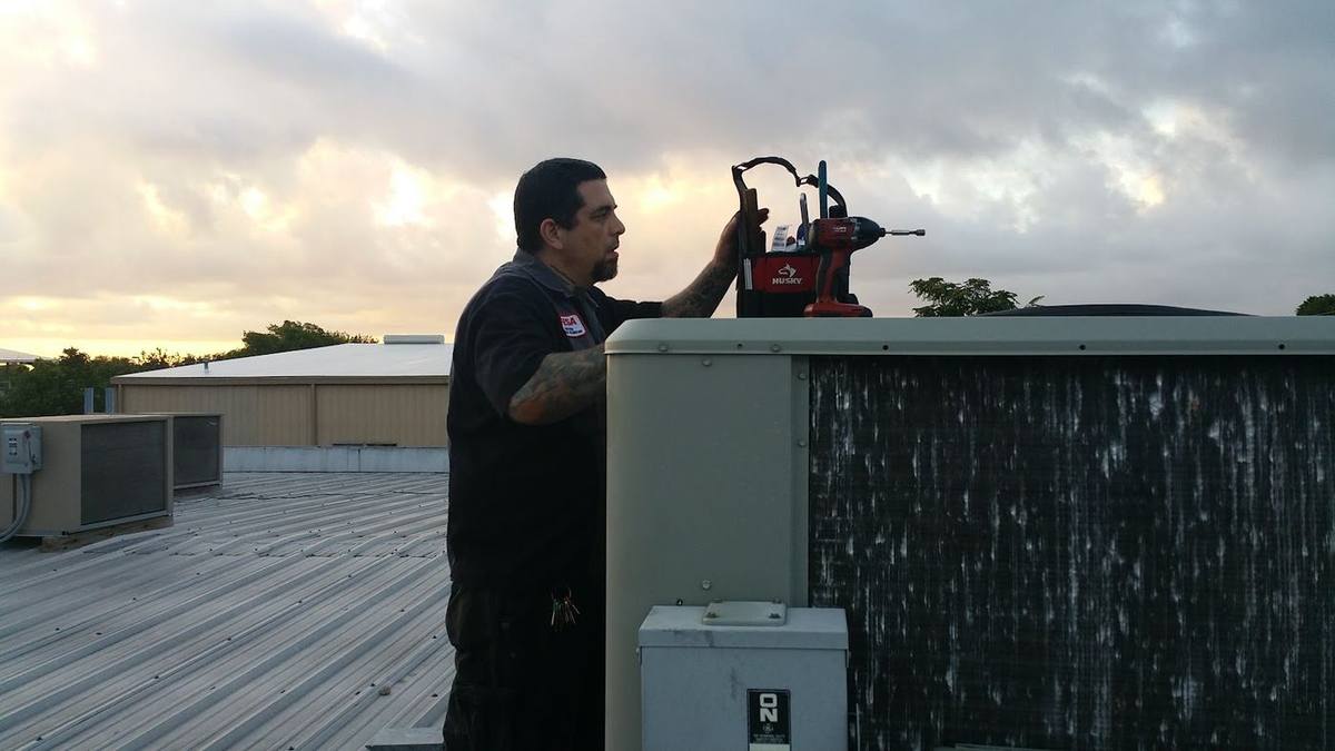 Commercial ventilation and rooftop equipment work — Austin, TX