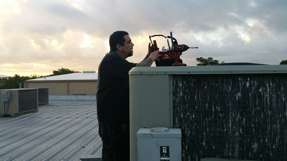 Commercial ventilation and rooftop equipment work — Austin, TX